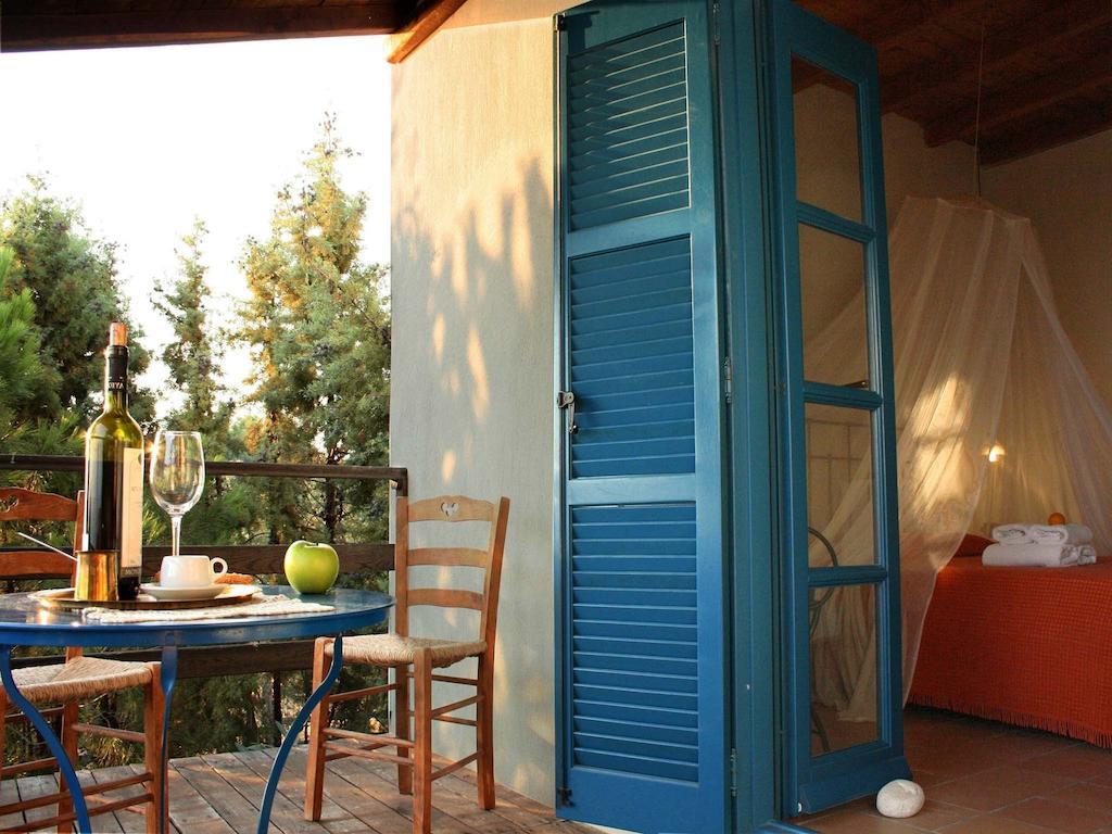אואוראנואופולי Skites Hotel Bungalows חדר תמונה